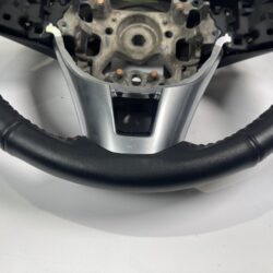 Фото 48 - Руль с красной строчкой Mazda 3 BM / CX-5