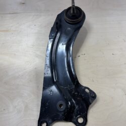 Фото 2 - Продольный рычаг задний правый Mazda 6 GH 2007-2012